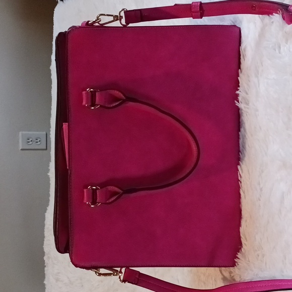 Handbag - Picture 11 of 12